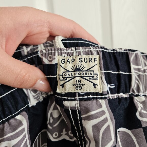 GAP x STAR WARS Boys’ Swim Surf Trunks (Board Shorts) SIZE XL - Picture 9 of 10